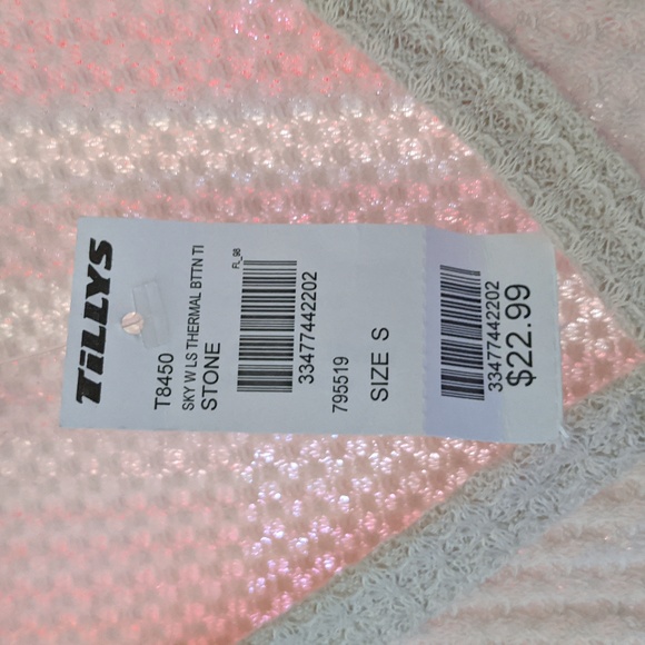 Waffle Weave Button Down, Tie Up Shirt - Picture 4 of 5